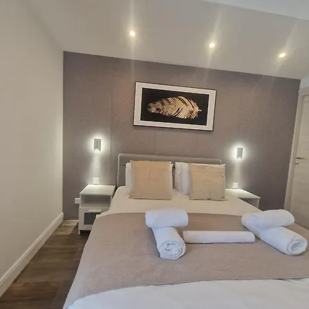 Korzo Ii * Σλιέμα