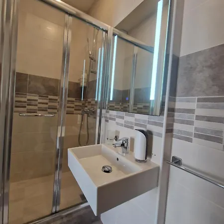 Korzo Ii Apartment *